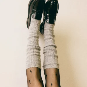 Chaussettes côtelées grises extra longues