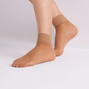 Lot de 2 socquettes anti-pression à revers 20 deniers beige