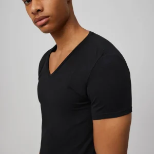 Maillot de corps noir à manches courtes et col en V