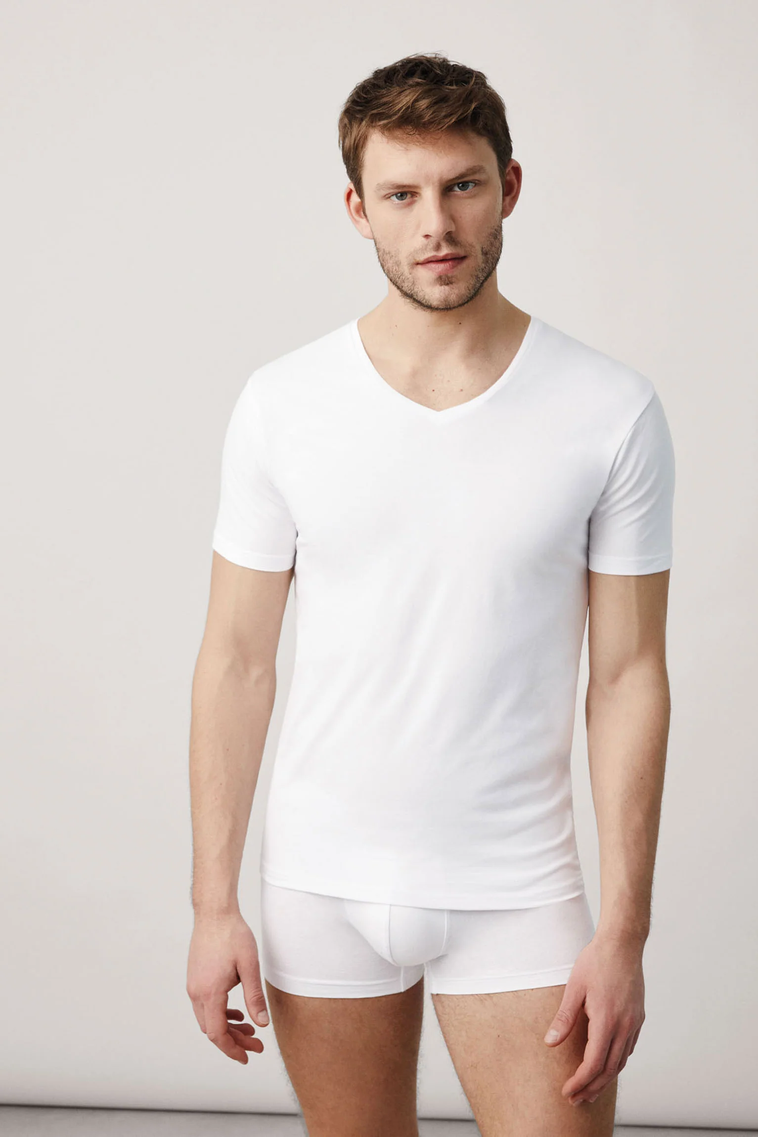 Maillot de corps blanc col V manches courtes