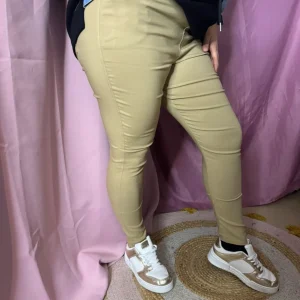 329 Pantalon jegging