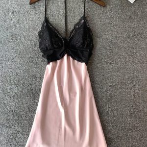 Nuisette Raffinée en Dentelles Rose