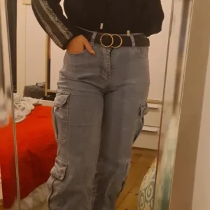 323 Jeans clair cargo 2 poches